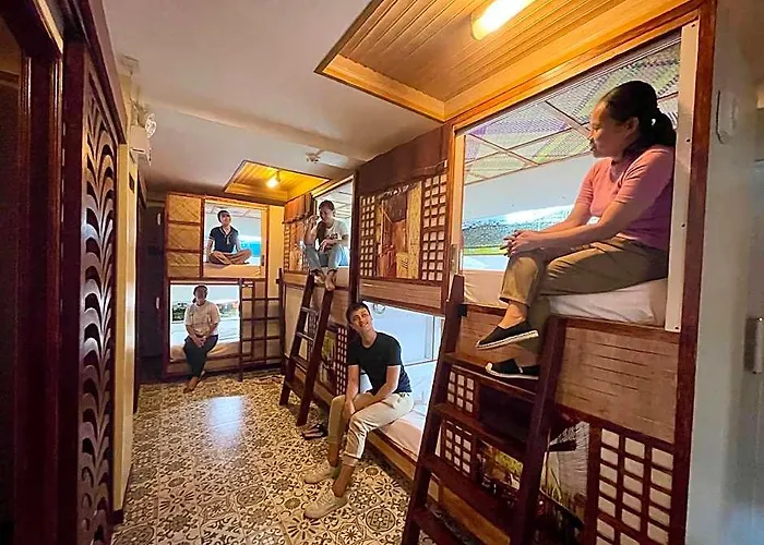 Balai Balai Capsule Hostel Cebu