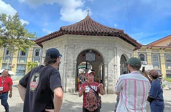 Balai Balai Capsule * Cebu