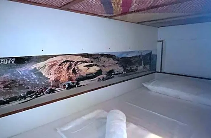 Balai Balai Capsule Hostel Cebu
